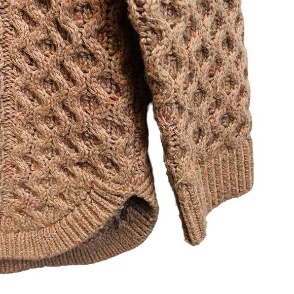 Land's End Chunky Brown Cable Knit Sweater Size XS Crew Neck Boat Hem Pull On - Picture 6 of 9